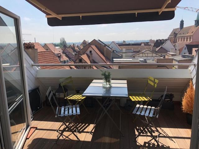 Appartamento La Cle Des Toits Colmar Esterno foto